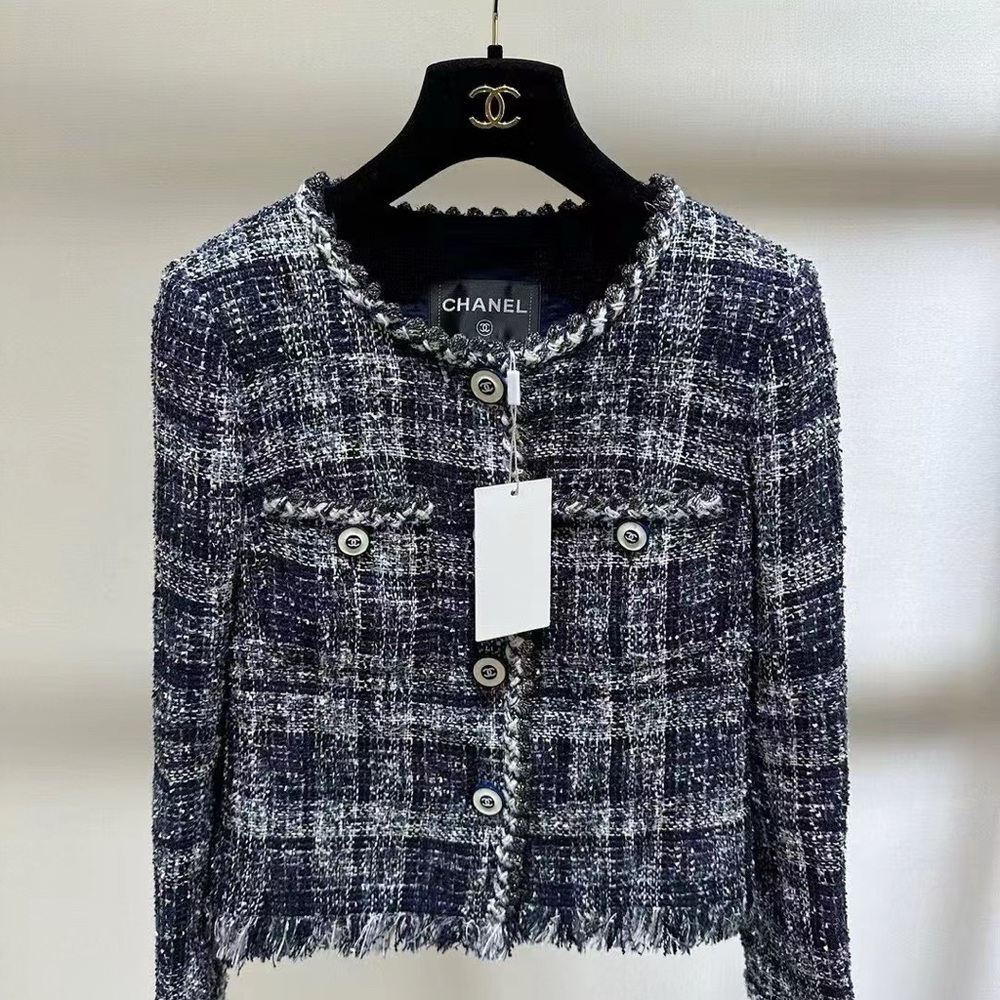 Authentic Chanel 2018 Tweed Pattern Evening Jacket size FR38
